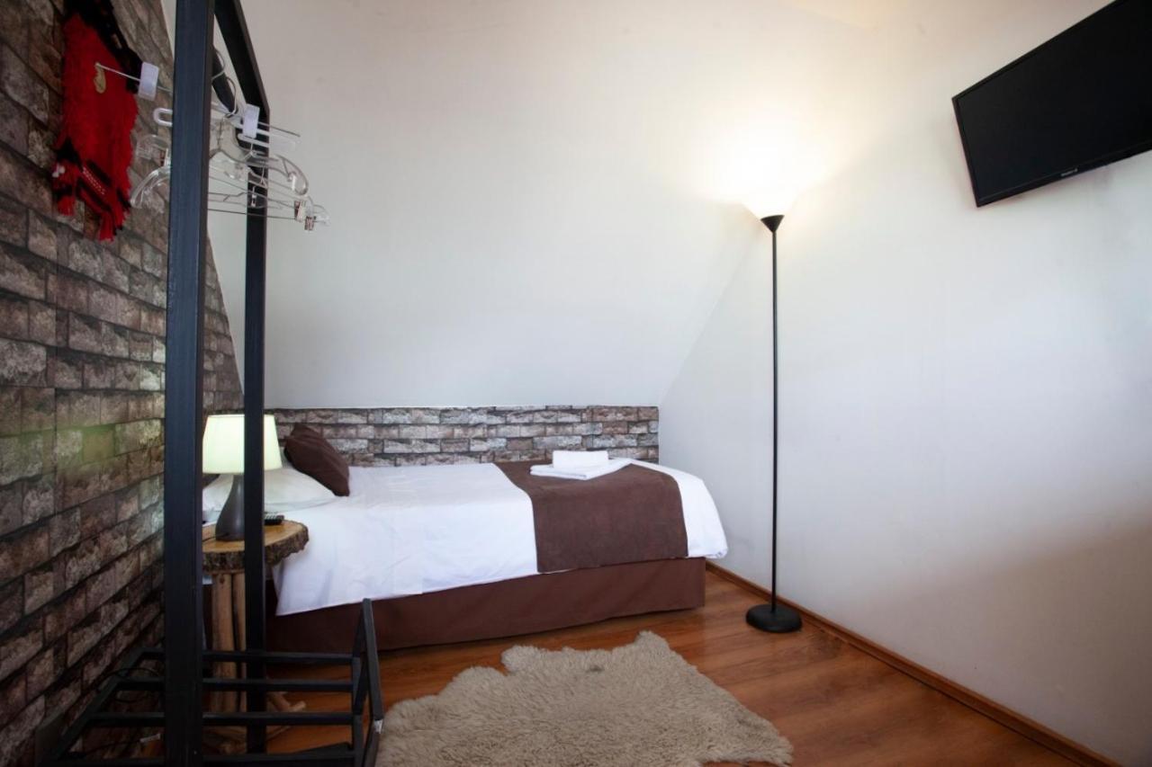 Tel Hauke Hostal Punta Arenas Eksteriør billede